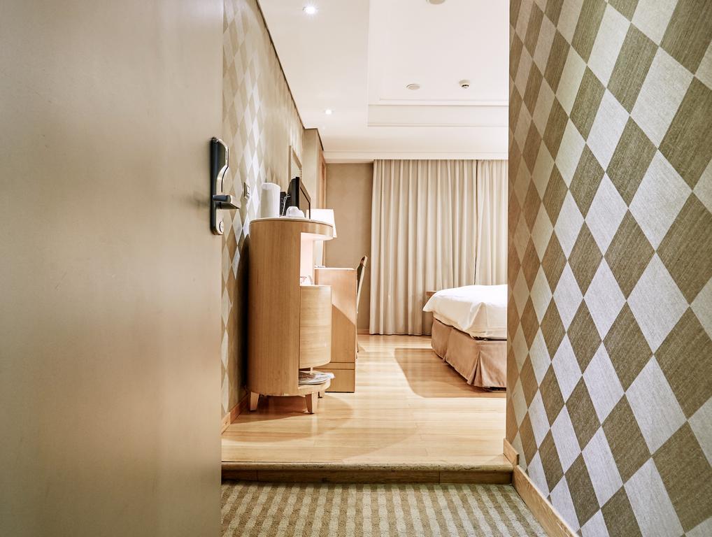 Beauty Hotels - Hsuanmei Boutique Тайпей Екстериор снимка