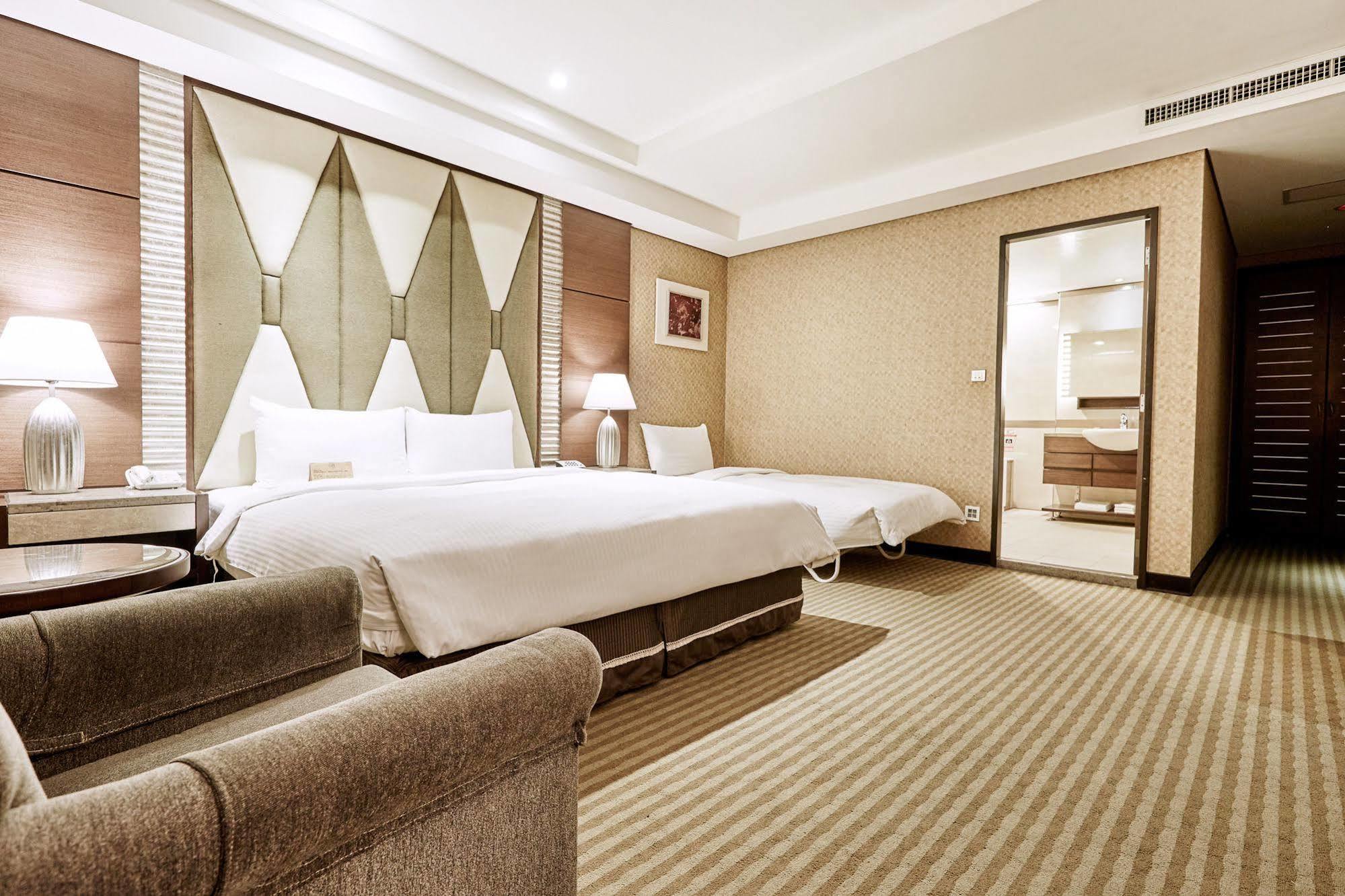Beauty Hotels - Hsuanmei Boutique Тайпей Екстериор снимка